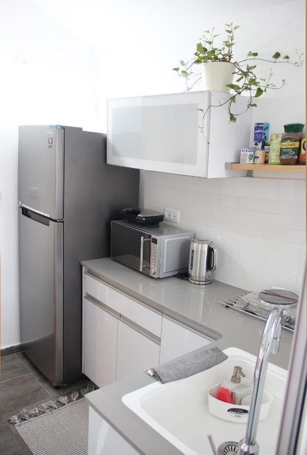Boutique Apartment "Facing The Sea" Haifa Bilik gambar